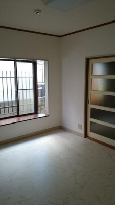 【居間・リビング】 | ミヨシコーポ志木 | ゆったり過ごせる居間です