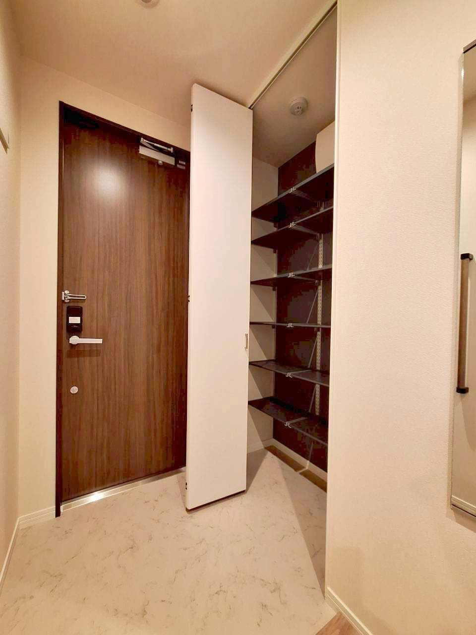 アレーズＫＡＳＨＩＷＡＮＯＨＡのエントランス|★新築　ＺＥＨーＭ対応　ヘーベルメゾン★