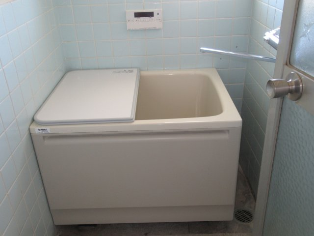 宝塚市安倉南３丁目の賃貸マンションの浴室|コンパクトで使いやすいお風呂です