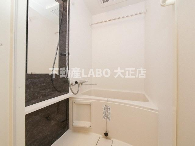 エスリード難波ザ・アークの浴室