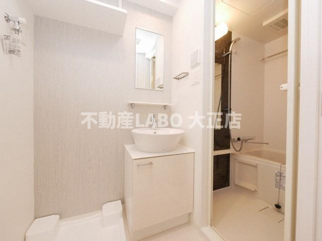 エスリード難波ザ・アークの独立洗面台