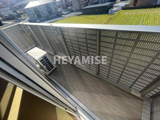コンフォーティア三城のバルコニー|※室内画像は別号室のもの