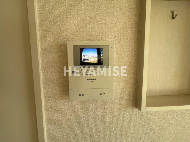 コンフォーティア三城のセキュリティ|※室内画像は別号室のもの