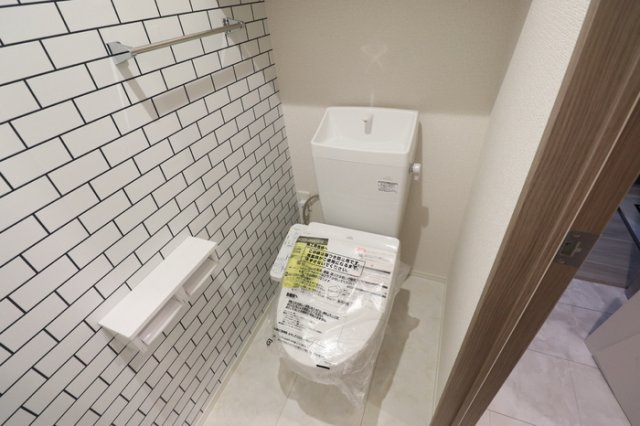 西熊本MYのトイレ|※同タイプの部屋写真です