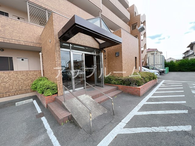S-FORT春日井のエントランス