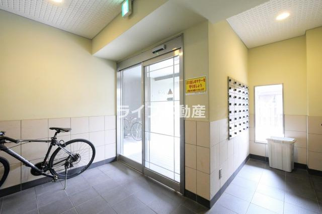 カシェット緑橋のロビー