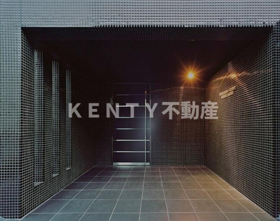 【エントランス】 | プレミアムキューブ不動前 | 清潔なエントランスです