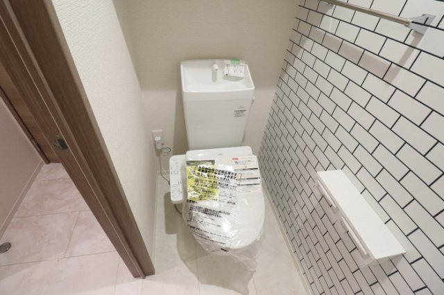 西熊本MYのトイレ|※同タイプの部屋写真です