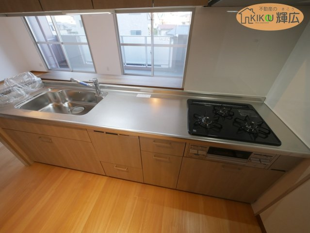 【キッチン】 | ピュアハイツ明石大久保　3階