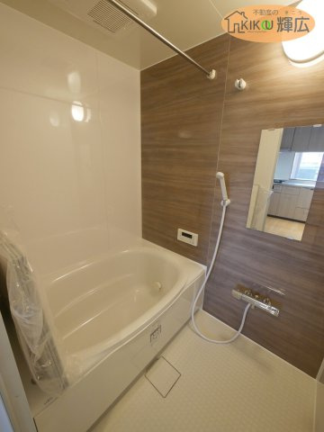 【浴室】 | ピュアハイツ明石大久保　3階