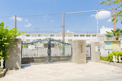 【周辺】 | 中野区松が丘2丁目　新築戸建　A号棟 14800万円 | 中野区立令和小学校