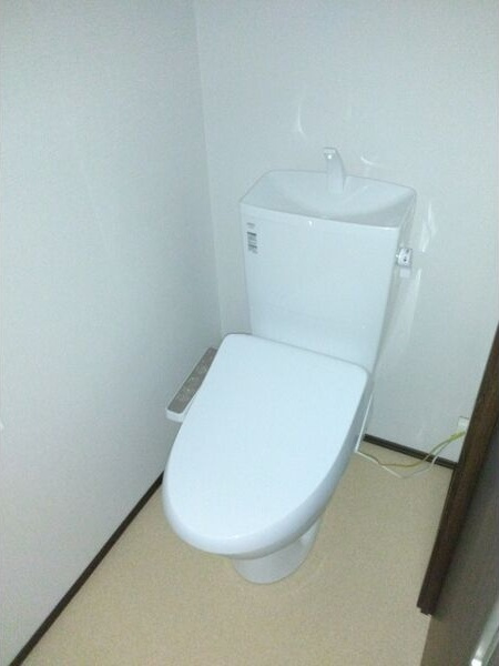 ル・メイユール東宮野目A棟のトイレ