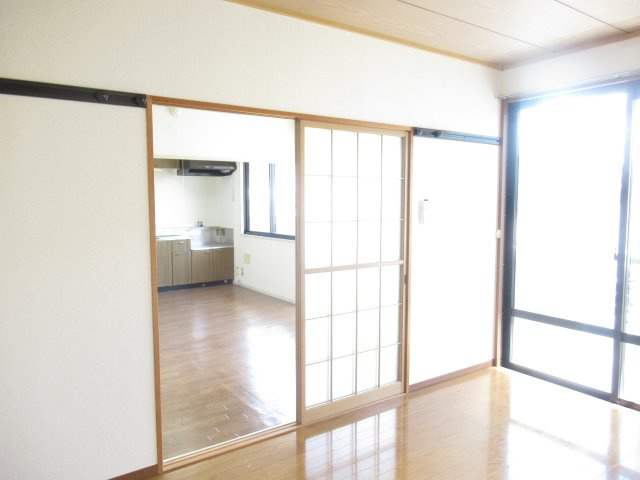 グリーンパークの洋室