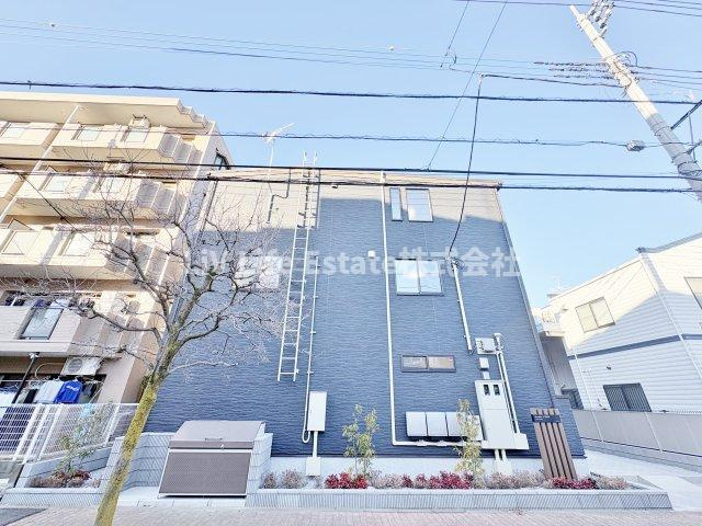 ヒカルサ小平栄町の外観