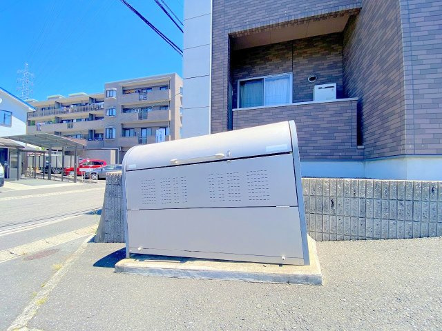 【その他共用部分】 | CD　crystal Ⅰ | 敷地内にゴミ置き場ございます！