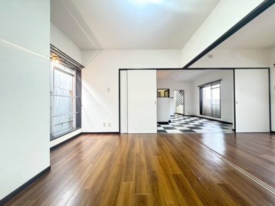 【その他】 | クリスタルアレイ