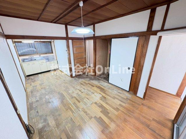 【居間・リビング】 | 御厨東2丁目貸家