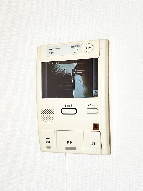 エステート桃山2のセキュリティ|カラーモニター付インターホン