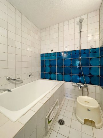 芦屋サンプラザの浴室