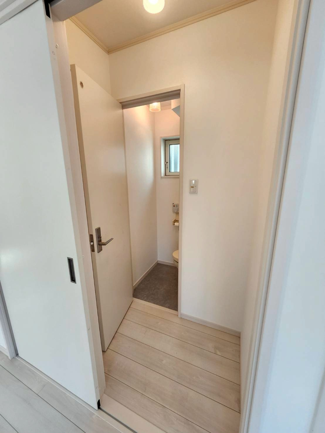 堺市中区大野芝町戸建のトイレ