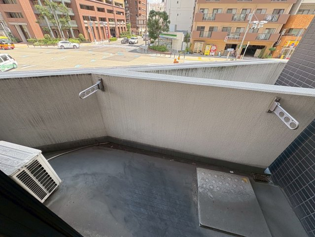 大阪市西区土佐堀３丁目の賃貸マンションのバルコニー