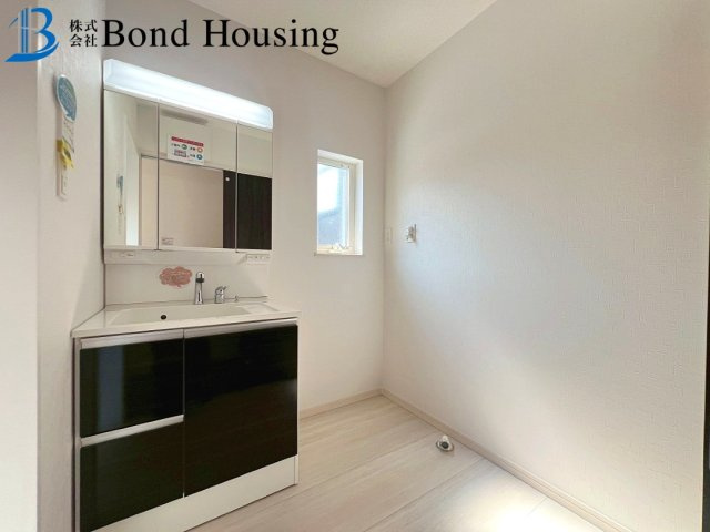 並列2台可　周辺買い物施設充実　長畑町第3　新築のその他