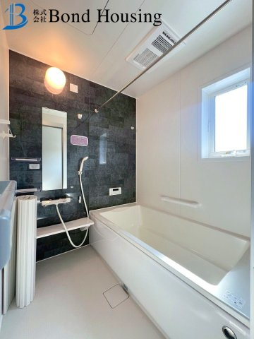 並列2台可　周辺買い物施設充実　長畑町第3　新築の浴室