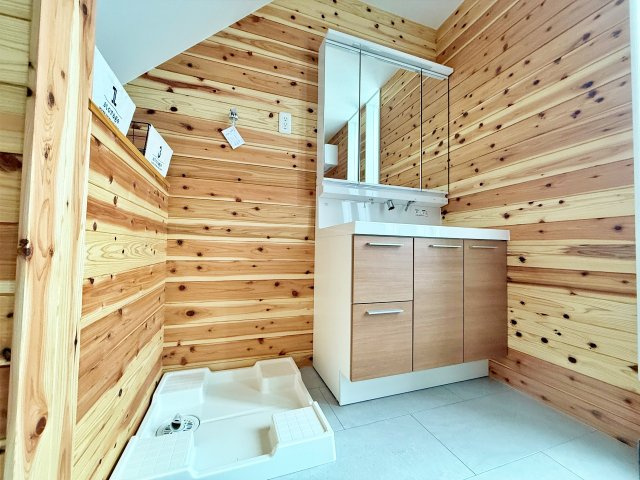 売土地　大井町並河1丁目のその他|同社施工例(洗面所)