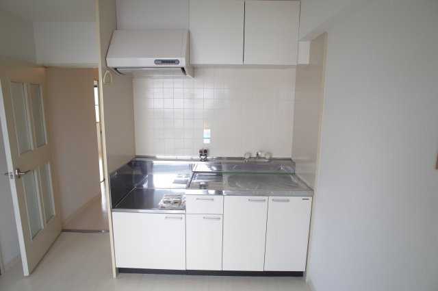 MISTRAL神子岡前のキッチン