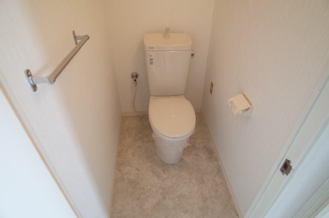 MISTRAL神子岡前のトイレ