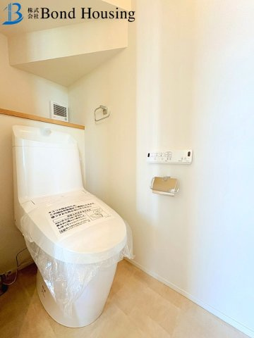 お車並列2台駐車可・お洒落な外観　福吉台　全３棟　3号棟のトイレ