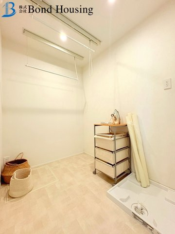 お車並列2台駐車可・お洒落な外観　福吉台　全３棟　3号棟のその他