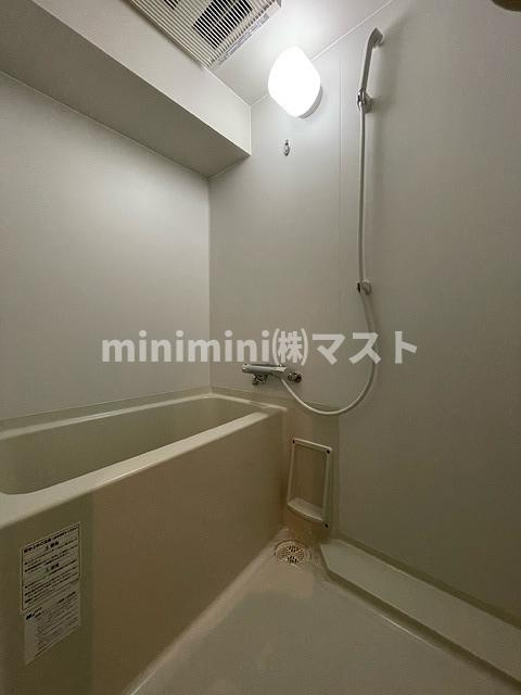 Ｒｅｂｉｓの浴室