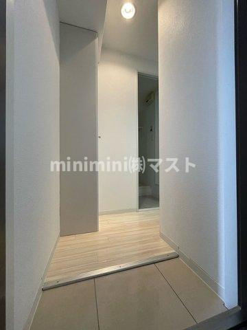 Ｒｅｂｉｓの玄関