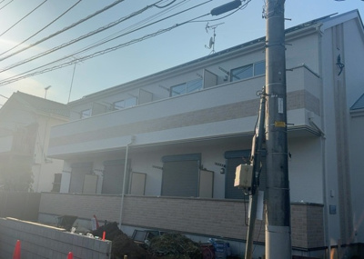 【外観】 | フルセイル玉川学園 | 土地を買う際、住む地域の自治体や福祉の補助制度にも注目してみましょう。子供や老人の医療補助やゴミ出しのルールなど、自治体によってルールに大きな違いがあるため、暮らしやすい土地で判断するとよいでしょう。