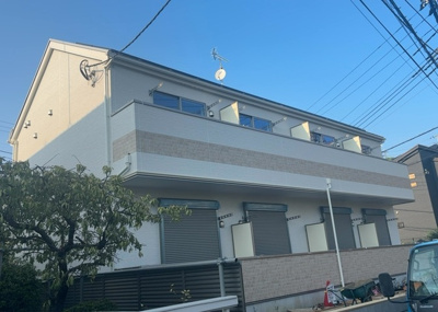 【外観】 | フルセイル玉川学園 | 隣家の土地はどうなっているのか、生活利便施設が近くにあるのか、学校まで近いかなど、お客様のライフスタイルにあわせたイメージが重要です。また、近くにあると困る施設が近くにないかも確認するといいでしょう。