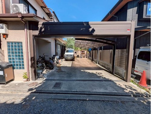 平野八丁柳町の前面道路含む現地写真|駐車２台可能で、来客時も安心ですね♪