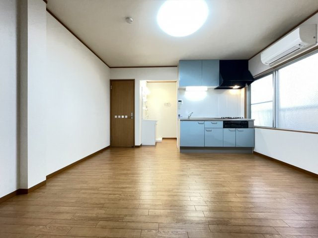 マンションシャトローの居間・リビング