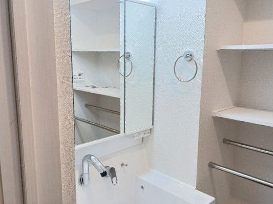 ルミエール明野の洗面所