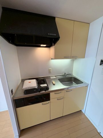 大阪市西区靱本町３丁目の賃貸マンションのキッチン