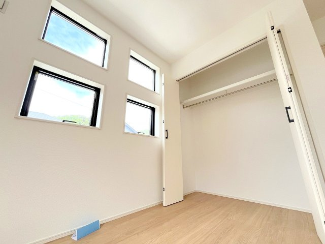 あきる野市草花全６棟　新築分譲の収納|2025年撮影