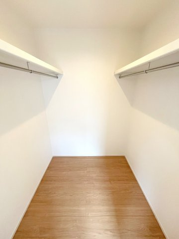 あきる野市草花全６棟　新築分譲の収納|2025年撮影