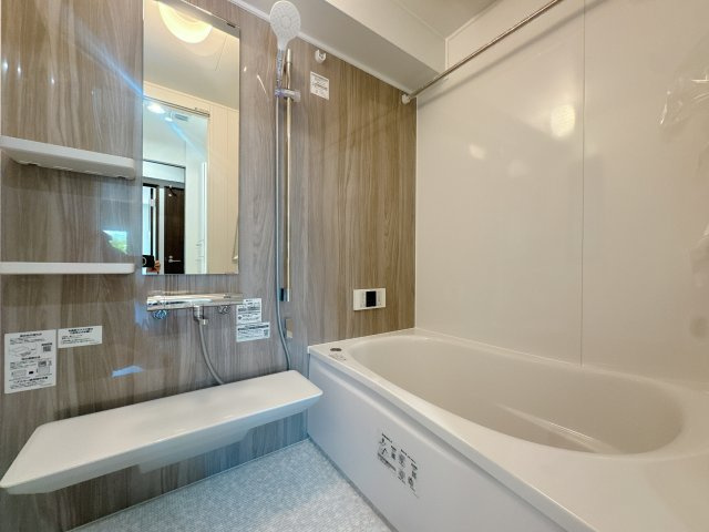 【浴室】 | エイルヴィラ空港東☆仲介手数料無料☆ | 浴室換気乾燥機は室内干しができるだけでなく、1年を通して快適なバスタイムをサポートしてくれます♪