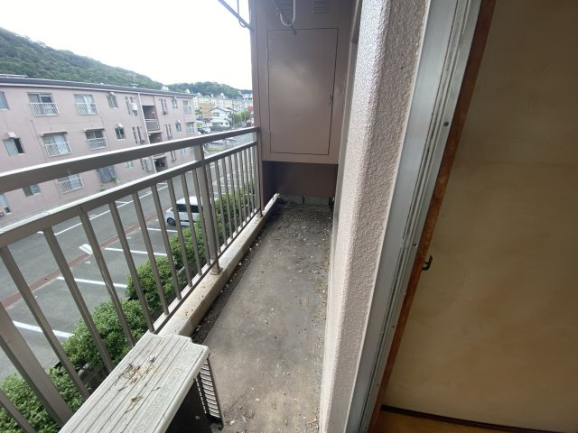年ケ森ハイツのバルコニー
