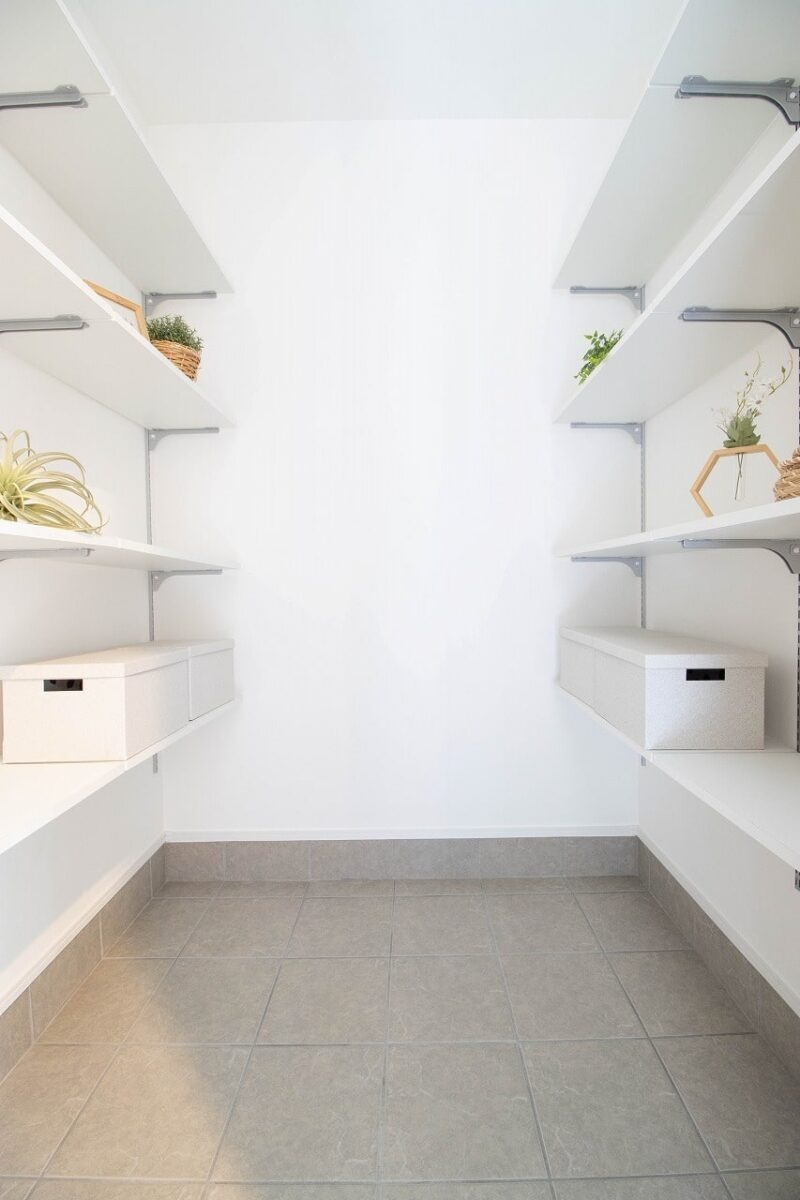 広島市安佐南区安東５丁目　新築一戸建ての収納