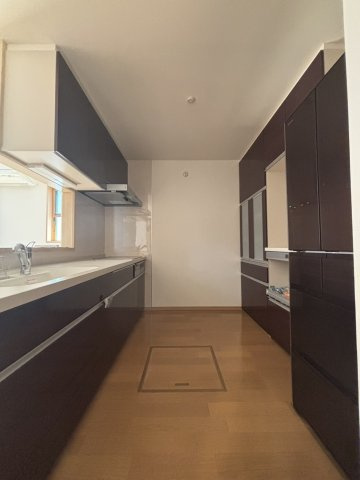 神戸市北区緑町2丁目戸建のキッチン