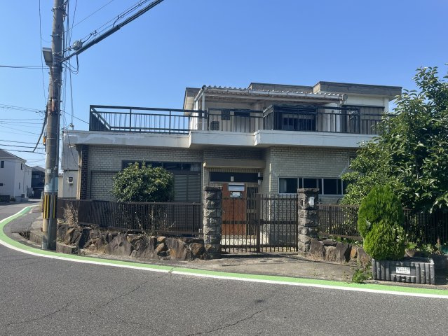 泉南市樽井8丁目戸建