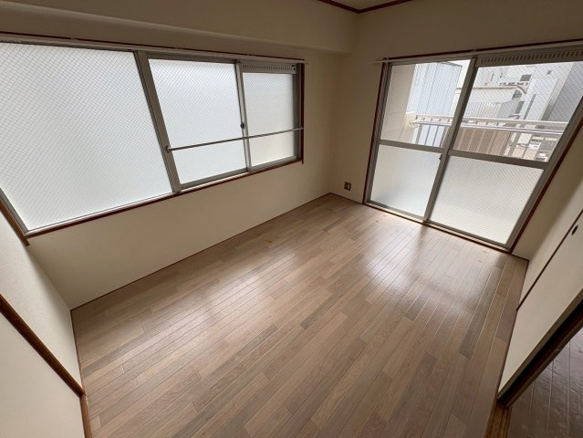 大阪市西区新町２丁目の賃貸マンションの居間・リビング