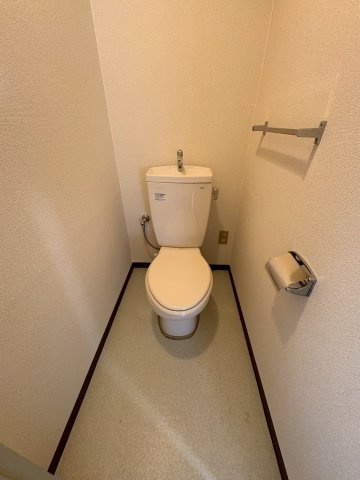 大阪市西区新町２丁目の賃貸マンションのトイレ