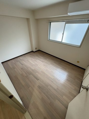 大阪市西区新町２丁目の賃貸マンションの居間・リビング